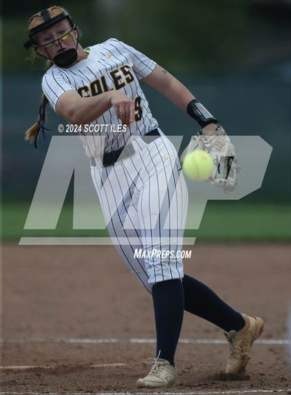 Thumbnail 1 in Olentangy Liberty vs Lancaster (OHSAA D1 District Final) photogallery.