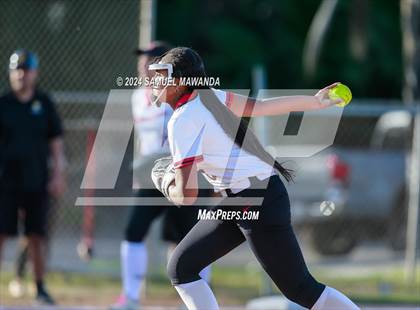 Thumbnail 1 in  San Fernando @ Harvard-Westlake photogallery.