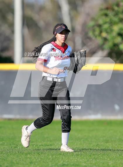 Thumbnail 3 in  San Fernando @ Harvard-Westlake photogallery.