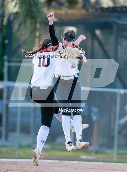 Thumbnail 2 in  San Fernando @ Harvard-Westlake photogallery.