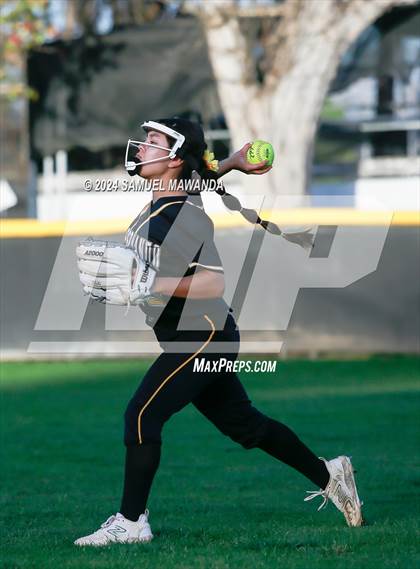 Thumbnail 2 in  San Fernando @ Harvard-Westlake photogallery.