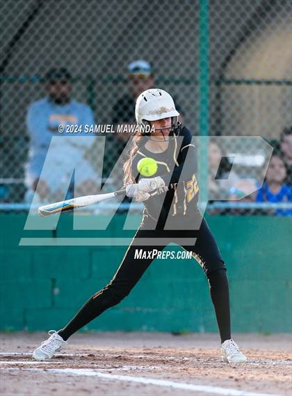 Thumbnail 2 in  San Fernando @ Harvard-Westlake photogallery.