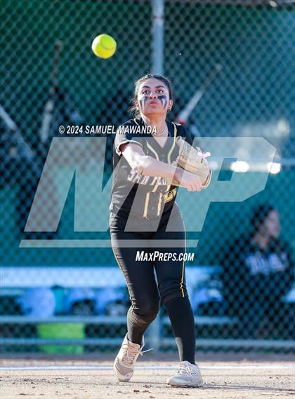 Thumbnail 3 in  San Fernando @ Harvard-Westlake photogallery.