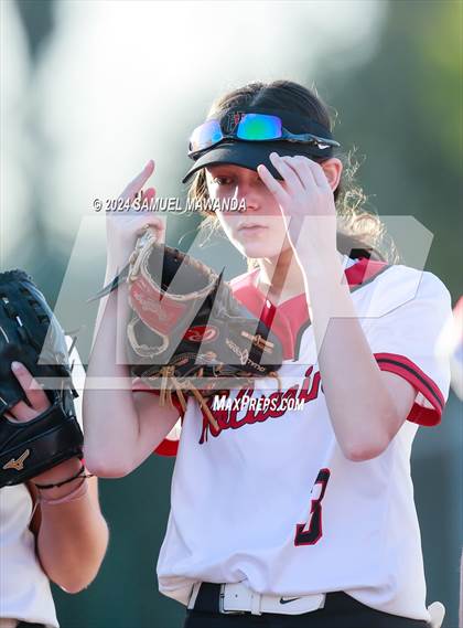 Thumbnail 3 in  San Fernando @ Harvard-Westlake photogallery.