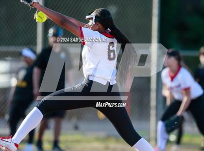 Thumbnail 3 in  San Fernando @ Harvard-Westlake photogallery.