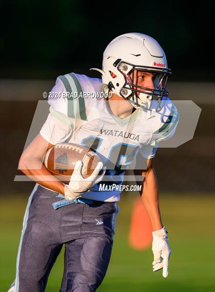 Thumbnail 3 in Watauga @ North Davidson photogallery.