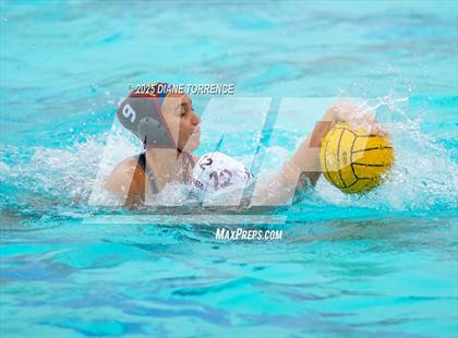 Thumbnail 3 in Laguna Beach vs Woodrow Wilson (Bill Barnett Holiday Cup) photogallery.