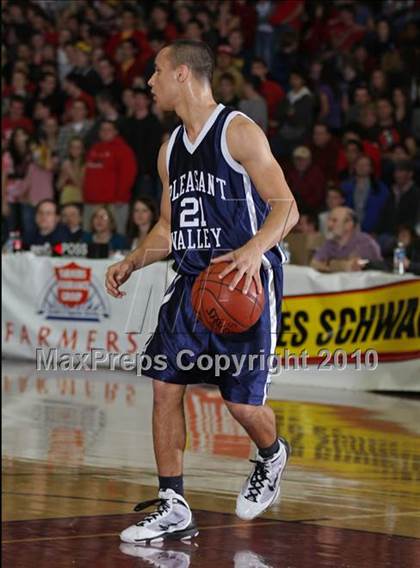Thumbnail 2 in Pleasant Valley vs. Chico (CIF NS D2 Final) photogallery.