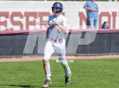 Thumbnail 2 in Sprague vs Shaker Heights (Coach Bob Invitational) photogallery.