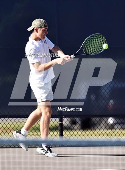 Thumbnail 2 in Ravenscroft @ Charlotte Latin (NCISAA D1 Round 1) photogallery.