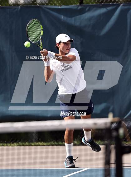 Thumbnail 2 in Ravenscroft @ Charlotte Latin (NCISAA D1 Round 1) photogallery.