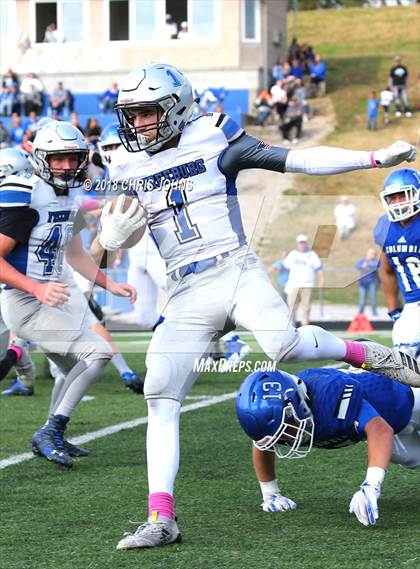 Thumbnail 2 in Freeburg @ Columbia (IHSA 1st Round Playoff) photogallery.
