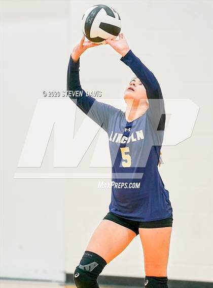 Thumbnail 1 in Chandler Prep @ Lincoln Prep photogallery.
