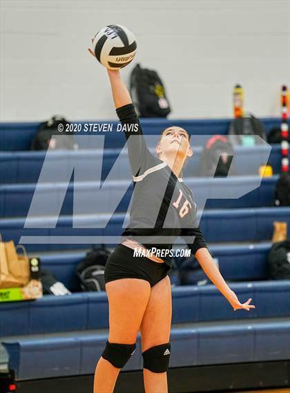 Thumbnail 3 in Chandler Prep @ Lincoln Prep photogallery.