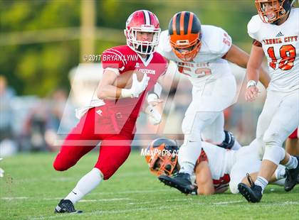 Thumbnail 1 in Lenoir City @ Loudon photogallery.