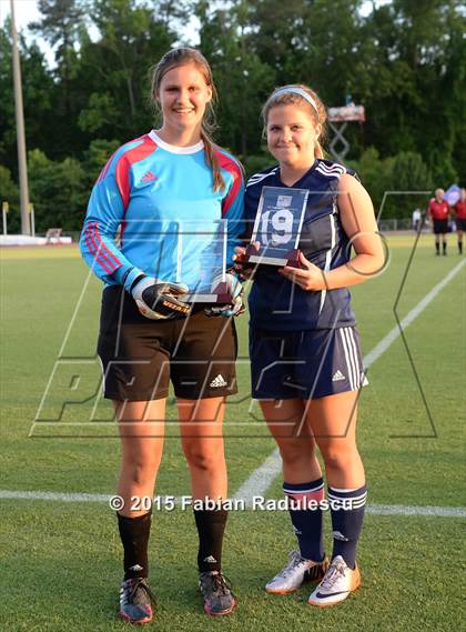 Thumbnail 2 in Bishop McGuinness vs. Raleigh Charter (NCHSAA 1A Final) photogallery.