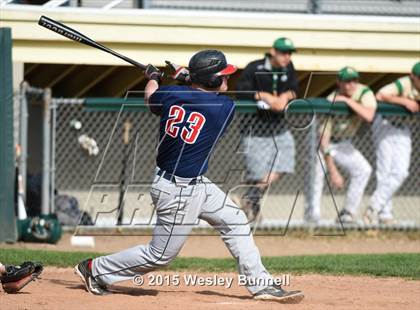 Thumbnail 3 in Foran @ Notre Dame photogallery.