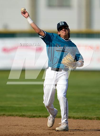 Thumbnail 1 in Elk Grove @ Sheldon photogallery.