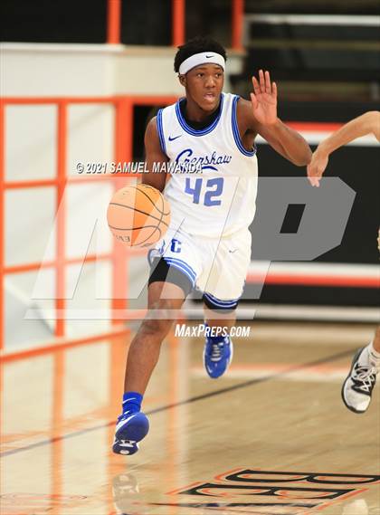 Thumbnail 1 in Birmingham vs Crenshaw (The Beverly Hills Basketball Tournament) photogallery.