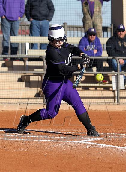 Thumbnail 2 in Crandall vs Hallsville (Forney-North Forney Invitational) photogallery.