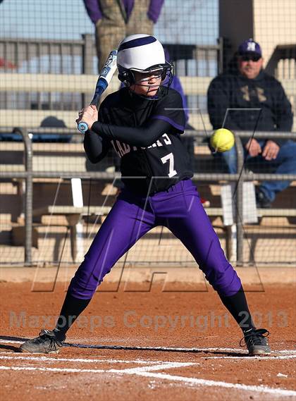 Thumbnail 1 in Crandall vs Hallsville (Forney-North Forney Invitational) photogallery.