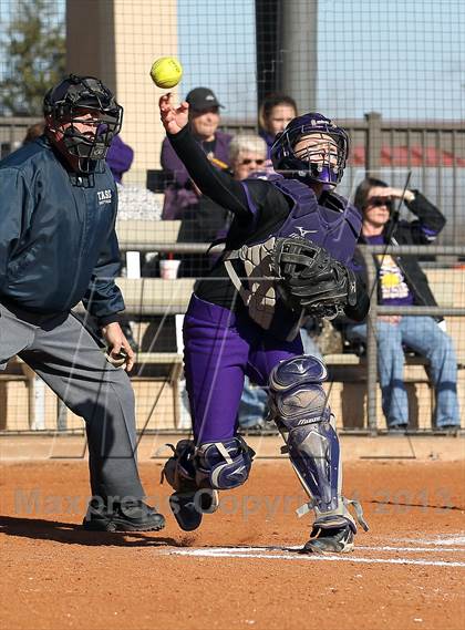 Thumbnail 2 in Crandall vs Hallsville (Forney-North Forney Invitational) photogallery.