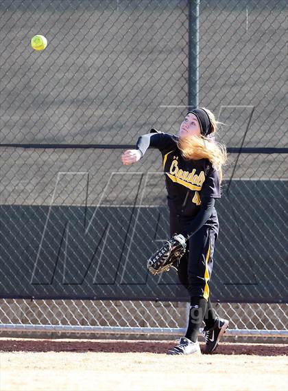 Thumbnail 3 in Crandall vs Hallsville (Forney-North Forney Invitational) photogallery.