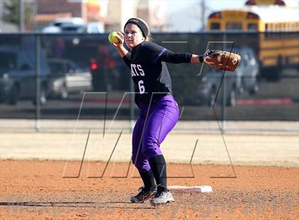 Thumbnail 1 in Crandall vs Hallsville (Forney-North Forney Invitational) photogallery.