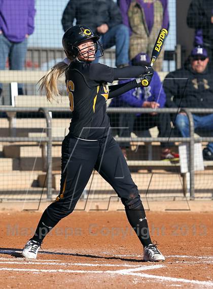 Thumbnail 1 in Crandall vs Hallsville (Forney-North Forney Invitational) photogallery.