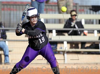 Thumbnail 3 in Crandall vs Hallsville (Forney-North Forney Invitational) photogallery.