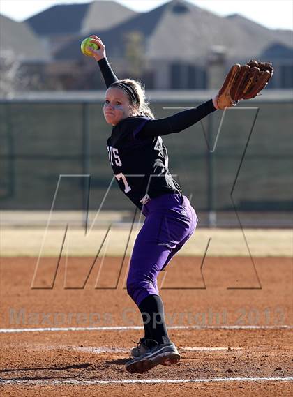 Thumbnail 3 in Crandall vs Hallsville (Forney-North Forney Invitational) photogallery.