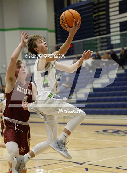 Thumbnail 1 in Logan @ Ridgeline (Sophomore) photogallery.