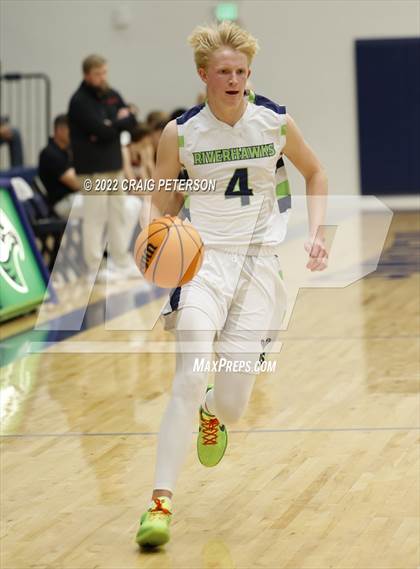 Thumbnail 2 in Logan @ Ridgeline (Sophomore) photogallery.