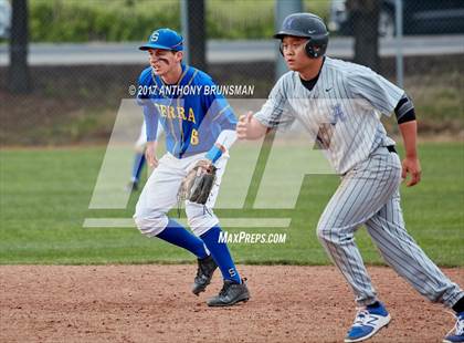 Thumbnail 3 in Acalanes vs. Serra (Boras Classic Rd 1) photogallery.