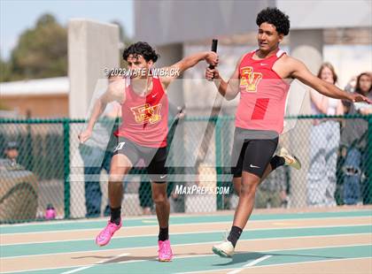 Thumbnail 1 in Larry Baca Memorial Invitational Track Meet photogallery.