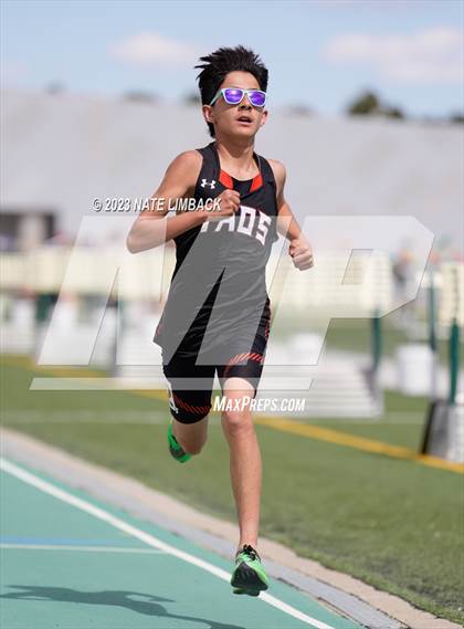 Thumbnail 1 in Larry Baca Memorial Invitational Track Meet photogallery.