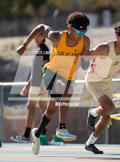 Thumbnail 2 in Larry Baca Memorial Invitational Track Meet photogallery.