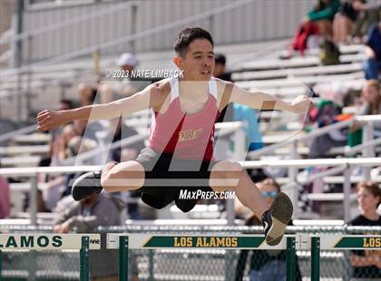 Thumbnail 2 in Larry Baca Memorial Invitational Track Meet photogallery.