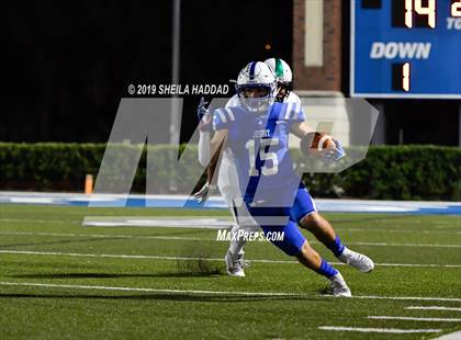 Thumbnail 2 in Tampa Catholic @ Jesuit photogallery.