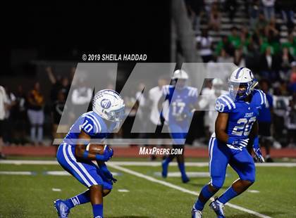 Thumbnail 2 in Tampa Catholic @ Jesuit photogallery.