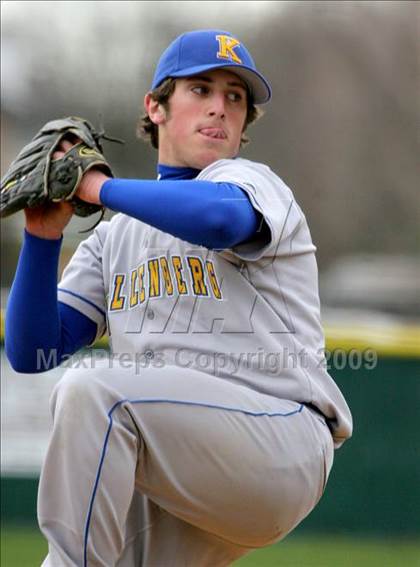 Thumbnail 3 in St. John the Baptist vs. Kellenberg Memorial photogallery.