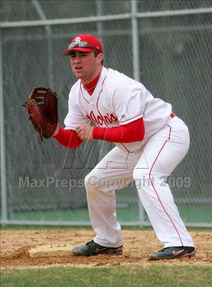Thumbnail 2 in St. John the Baptist vs. Kellenberg Memorial photogallery.
