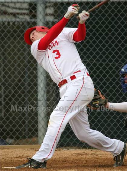 Thumbnail 1 in St. John the Baptist vs. Kellenberg Memorial photogallery.