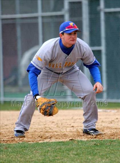 Thumbnail 3 in St. John the Baptist vs. Kellenberg Memorial photogallery.
