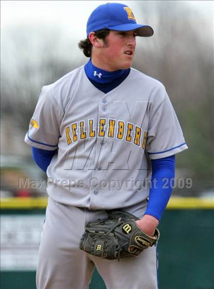 Thumbnail 3 in St. John the Baptist vs. Kellenberg Memorial photogallery.