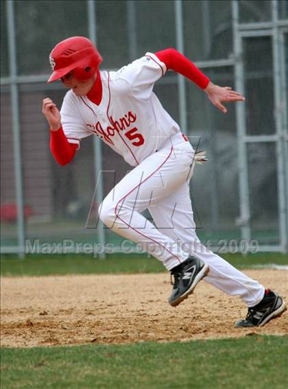Thumbnail 2 in St. John the Baptist vs. Kellenberg Memorial photogallery.