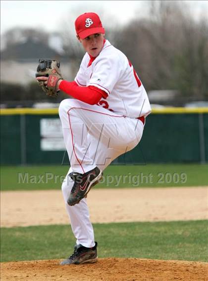 Thumbnail 1 in St. John the Baptist vs. Kellenberg Memorial photogallery.