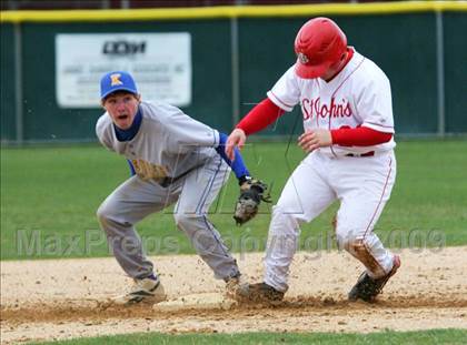 Thumbnail 1 in St. John the Baptist vs. Kellenberg Memorial photogallery.
