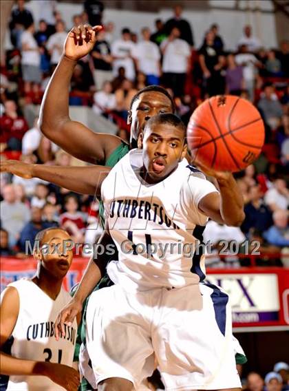 Thumbnail 2 in Kinston vs. Cuthbertson (NCHSAA 2A Final) photogallery.
