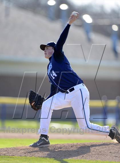 Thumbnail 3 in Eastridge @ Batavia photogallery.